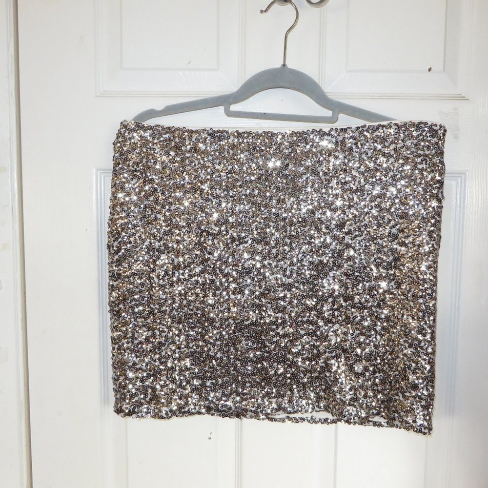 Decree Lined Sequin skirt size XL